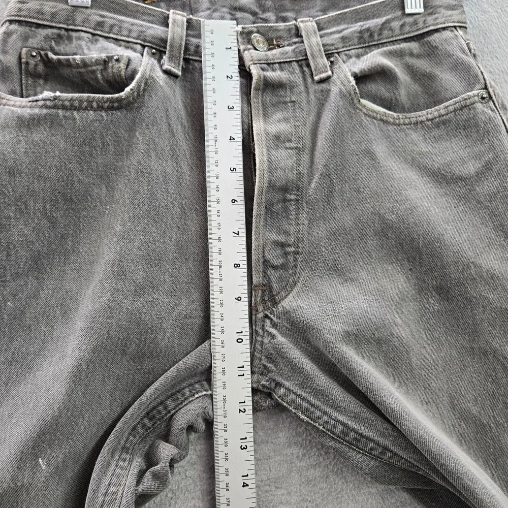 VINTAGE Levi's 501 Men Jeans 33x32 Gray Denim Straight Original Button Fly READ